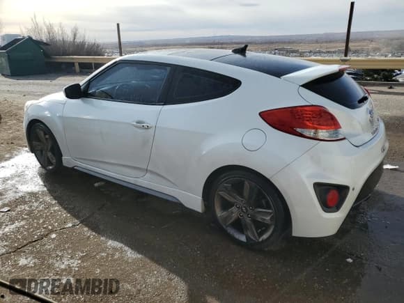 ✅ 2015 Hyundai Veloster Turbo • VIN: KMHTC6AE5FU243883 • Lot: 87482514. Wystawiony na Copart z przebiegiem 159 499 mil. Bezpłatny archiwum sprzedaży aukcyjnych z USA i szczegółowy raport historii pojazdu na DreamBid. Zdjęcie 2.