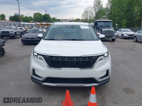 ✅ 2023 Kia Carnival LX • VIN: KNDNB4H34P6254954 • Lot: 42033166. Listed on IAAI with 42,151 mi. Free auction sales archive from the USA and detailed vehicle history report at DreamBid. Image 13.