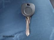 ✅ 2008 Chevrolet Silverado 2500HD 1LT • VIN: 1GCHC23648F108250 • Lot: 42503346. Wystawiony na IAAI z przebiegiem 306 258 mil. Bezpłatny archiwum sprzedaży aukcyjnych z USA i szczegółowy raport historii pojazdu na DreamBid. Zdjęcie 11.