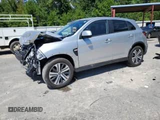 2024 Mitsubishi Outlander S z VIN JA4ARUAU1RU022656, wystawiony jako Copart lot #71195955 z przebiegiem 7 897 mil mil oraz Czysty tytuł • Clean title. Historia ofert i sprzedaży dostępna na DreamBid. Obrazek 1.