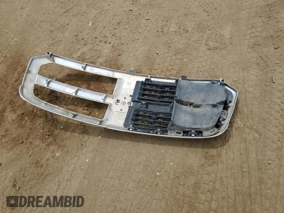 ✅ 2016 Ram 1500 Big Horn • VIN: 3C6RR7LT6GG154933 • Lot: 57863325. Listed on Copart with 117,641 mi. Free auction sales archive from the USA and detailed vehicle history report at DreamBid. Image 12.