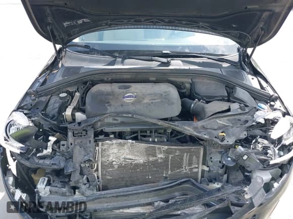 ✅ 2015 Volvo XC60 T5 Drive-E Premier Plus • VIN: YV440MDC6F2619774 • Lot: 42408391. Listed on IAAI with 112,092 mi. Free auction sales archive from the USA and detailed vehicle history report at DreamBid. Image 10.