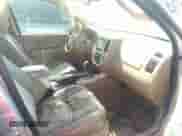 2007 Mercury Mariner Premier с VIN 4M2CU97107KJ08843, выставлен на аукционе IAAI как лот 41748968 с пробегом 194 183 миль миль и . История ставок и продаж доступна на DreamBid. Изображение 5.