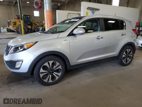 ✅ 2013 Kia Sportage SX • VIN: KNDPCCA65D7446622 • Lot: 71653935. Listed on Copart with 129,168 mi. Free auction sales archive from the USA and detailed vehicle history report at DreamBid. Image 1.