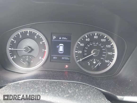 ✅ 2020 Hyundai Santa Fe SE • VIN: 5NMS23AD1LH245707 • Lot: 43624091. Wystawiony na IAAI z przebiegiem 35 722 mil. Bezpłatny archiwum sprzedaży aukcyjnych z USA i szczegółowy raport historii pojazdu na DreamBid. Zdjęcie 7.