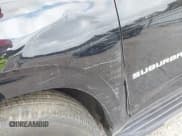 ✅ 2022 Chevrolet Suburban LT • VIN: 1GNSCCKD7NR265722 • Lot: 43502209. Wystawiony na IAAI z przebiegiem 56 391 mil. Bezpłatny archiwum sprzedaży aukcyjnych z USA i szczegółowy raport historii pojazdu na DreamBid. Zdjęcie 17.