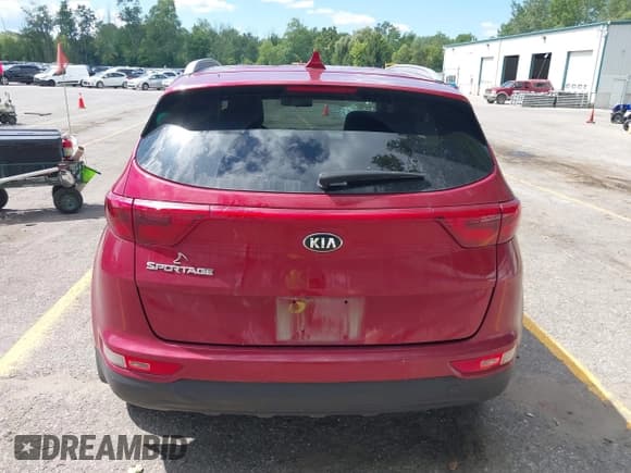 ✅ 2018 Kia Sportage LX • VIN: KNDPMCAC1J7322863 • Lot: 43082285. Wystawiony na IAAI z przebiegiem 76 737 mil. Bezpłatny archiwum sprzedaży aukcyjnych z USA i szczegółowy raport historii pojazdu na DreamBid. Zdjęcie 16.