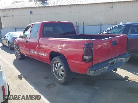 ✅ 2001 GMC Sierra 1500 SLE • VIN: 2GTEC19T011266589 • Лот: 43566503. Опубликован ранее на IAAI с пробегом 285 195 миль. Бесплатный доступ к архиву аукционных продаж из США и подробный отчёт об истории автомобиля на DreamBid. Изображение 3.