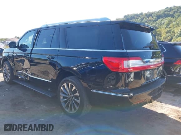 ✅ 2020 Lincoln Navigator Reserve • VIN: 5LMJJ3LT3LEL23869 • Лот: 43135913. Опубликован ранее на IAAI с пробегом 35 793 миль. Бесплатный доступ к архиву аукционных продаж из США и подробный отчёт об истории автомобиля на DreamBid. Изображение 3.