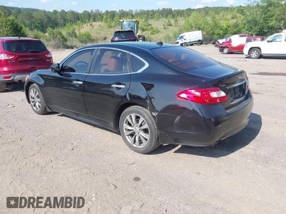 ✅ 2012 Infiniti M • VIN: JN1BY1AP3CM330962 • Lot: 42130578. Listed on IAAI with 235,278 mi. Free auction sales archive from the USA and detailed vehicle history report at DreamBid. Image 3.