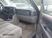 ✅ 2003 Chevrolet Suburban LS • VIN: 1GNFK16Z03J277625 • Лот: 42660207. Опубликован ранее на IAAI с пробегом 210 339 миль. Бесплатный доступ к архиву аукционных продаж из США и подробный отчёт об истории автомобиля на DreamBid. Изображение 5.