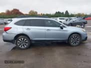 ✅ 2015 Subaru Outback Limited • VIN: 4S4BSBJC5F3247251 • Lot: 43642737. Listed on IAAI with 140,788 mi. Free auction sales archive from the USA and detailed vehicle history report at DreamBid. Image 13.