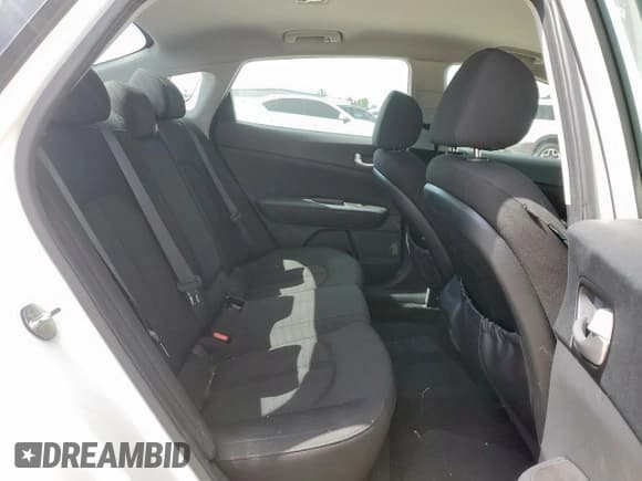 ✅ 2017 Kia Optima LX • VIN: 5XXGT4L31HG153628 • Lot: 61790695. Listed on Copart with 134,765 mi. Free auction sales archive from the USA and detailed vehicle history report at DreamBid. Image 10.