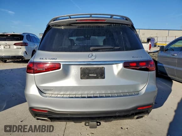 ✅ 2024 Mercedes-Benz GLS 580 • VIN: 4JGFF8FE5RB125700 • Lot: 93469635. Wystawiony na Copart z przebiegiem 26 789 mil. Bezpłatny archiwum sprzedaży aukcyjnych z USA i szczegółowy raport historii pojazdu na DreamBid. Zdjęcie 6.