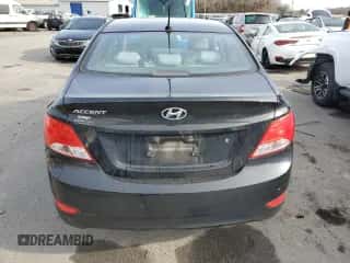 2017 Hyundai Accent SE с VIN KMHCT4AE2HU352258, выставлен на аукционе Copart как лот 36127373 с пробегом Не указан миль и . История ставок и продаж доступна на DreamBid. Изображение 6.