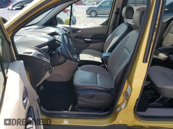 ✅ 2016 Ford Transit Connect Titanium • VIN: NM0GE9G74G1233744 • Lot: 80371535. Listed on Copart with 115,704 mi. Free auction sales archive from the USA and detailed vehicle history report at DreamBid. Image 7.