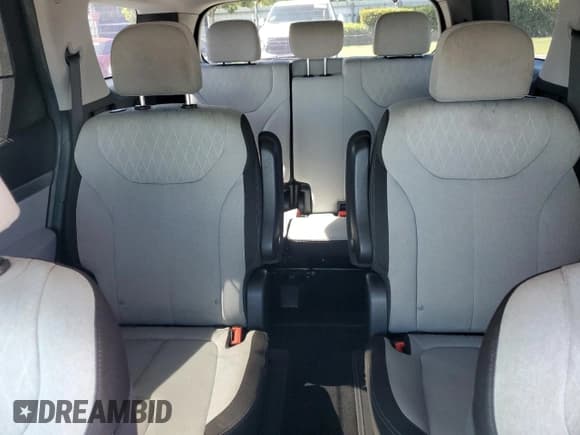 ✅ 2020 Hyundai Palisade SEL • VIN: KM8R3DHEXLU091731 • Лот: 65567645. Опубликован ранее на Copart с пробегом 155 147 миль. Бесплатный доступ к архиву аукционных продаж из США и подробный отчёт об истории автомобиля на DreamBid. Изображение 10.