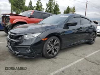 ✅ 2019 Honda Civic Sport • VIN: 2HGFC2F89KH532180 • Лот: 84044235. Опубликован ранее на Copart с пробегом 68 401 миль. Бесплатный доступ к архиву аукционных продаж из США и подробный отчёт об истории автомобиля на DreamBid. Изображение 1.
