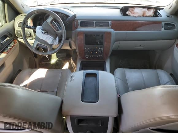 ✅ 2011 Chevrolet Silverado 2500HD LTZ • VIN: 1GC1KYC83BF236141 • Lot: 90696195. Listed on Copart with 67,086 mi. Free auction sales archive from the USA and detailed vehicle history report at DreamBid. Image 8.