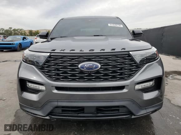 ✅ 2022 Ford Explorer ST-Line • VIN: 1FMSK7KH6NGB71246 • Lot: 91639755. Wystawiony na Copart z przebiegiem 47 436 mil. Bezpłatny archiwum sprzedaży aukcyjnych z USA i szczegółowy raport historii pojazdu na DreamBid. Zdjęcie 5.