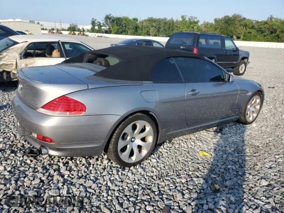 ✅ 2004 BMW 6 Series 645Ci • VIN: WBAEK73424B322606 • Лот: 57434555. Опубликован ранее на Copart с пробегом Не указан. Бесплатный доступ к архиву аукционных продаж из США и подробный отчёт об истории автомобиля на DreamBid. Изображение 3.