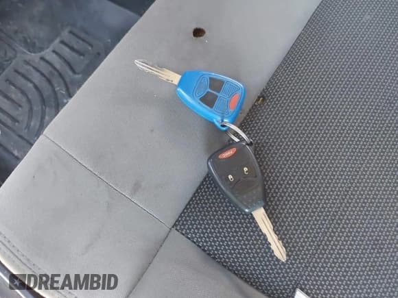 ✅ 2010 Jeep Wrangler Unlimited Sahara • VIN: 1J4BA5H12AL141419 • Лот: 43719898. Опубликован ранее на IAAI с пробегом 159 432 миль. Бесплатный доступ к архиву аукционных продаж из США и подробный отчёт об истории автомобиля на DreamBid. Изображение 11.