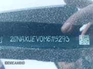 ✅ 2021 Chevrolet Equinox LT • VIN: 2GNAXUEV0M6115293 • Lot: 43661663. Wystawiony na IAAI z przebiegiem 12 727 mil. Bezpłatny archiwum sprzedaży aukcyjnych z USA i szczegółowy raport historii pojazdu na DreamBid. Zdjęcie 17.