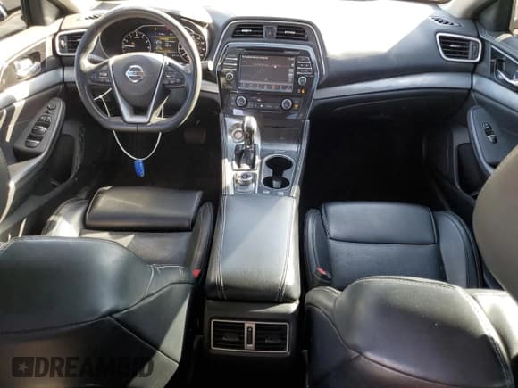 ✅ 2017 Nissan Maxima SV • VIN: 1N4AA6AP6HC424671 • Lot: 82181245. Listed on Copart with 181,579 mi. Free auction sales archive from the USA and detailed vehicle history report at DreamBid. Image 8.