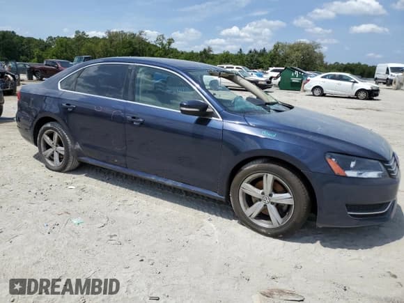 ✅ 2013 Volkswagen Passat SE • VIN: 1VWBH7A31DC105490 • Lot: 67182915. Listed on Copart with 144,813 mi. Free auction sales archive from the USA and detailed vehicle history report at DreamBid. Image 4.