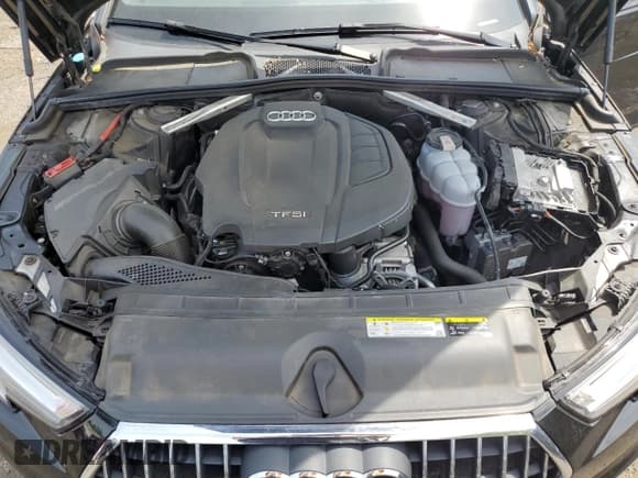 ✅ 2018 Audi A4 allroad Premium Plus • VIN: WA18NAF44JA041421 • Лот: 56576055. Опубликован ранее на Copart с пробегом 57 594 миль. Бесплатный доступ к архиву аукционных продаж из США и подробный отчёт об истории автомобиля на DreamBid. Изображение 11.