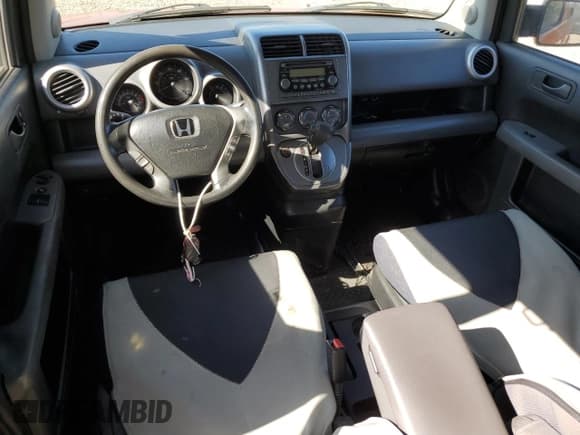 ✅ 2006 Honda Element EX-P • VIN: 5J6YH28746L005468 • Lot: 91850665. Listed on Copart with 227,247 mi. Free auction sales archive from the USA and detailed vehicle history report at DreamBid. Image 8.
