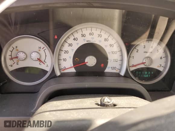 2006 Dodge Dakota SLT with VIN 1D7HE42N76S566289, listed as a Copart auction lot 53331365 with 33,681 mi miles and Salvage title. Bid and sale history available at DreamBid. Image 9.