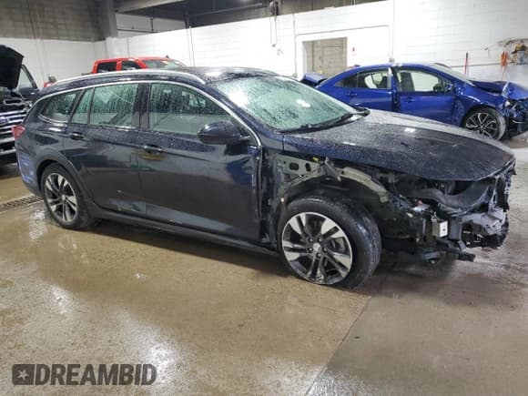 ✅ 2018 Buick Regal Preferred • VIN: W04GU8SX3J1095221 • Lot: 72948884. Listed on Copart with 55,676 mi. Free auction sales archive from the USA and detailed vehicle history report at DreamBid. Image 4.