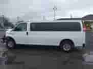 2017 Chevrolet Express Passenger LT с VIN 1GAZGPFG5H1196354, выставлен на аукционе IAAI как лот 40938913 с пробегом 117 647 миль миль и . История ставок и продаж доступна на DreamBid. Изображение 14.