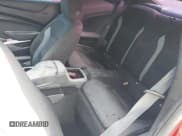 ✅ 2021 Chevrolet Camaro 1LS • VIN: 1G1FB1RX1M0121709 • Lot: 41943012. Wystawiony na IAAI z przebiegiem Nie podano. Bezpłatny archiwum sprzedaży aukcyjnych z USA i szczegółowy raport historii pojazdu na DreamBid. Zdjęcie 8.