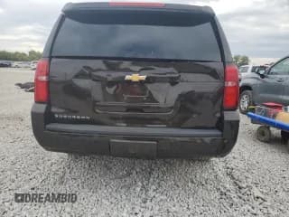 ✅ 2018 Chevrolet Suburban LT • VIN: 1GNSKHKC6JR139935 • Lot: 72099834. Wystawiony na Copart z przebiegiem 78 458 mil. Bezpłatny archiwum sprzedaży aukcyjnych z USA i szczegółowy raport historii pojazdu na DreamBid. Zdjęcie 6.