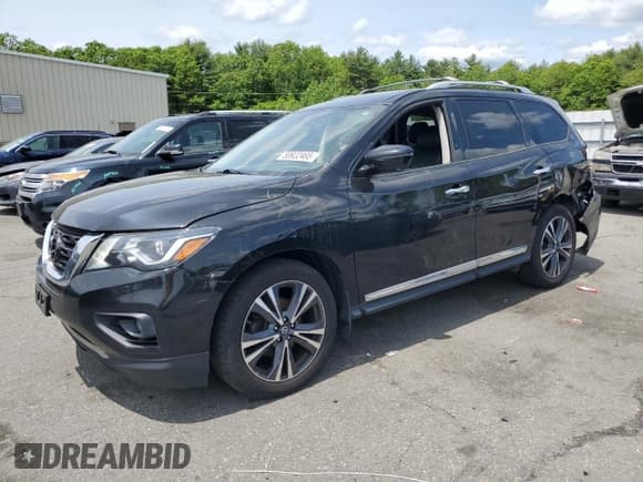 ✅ 2019 Nissan Pathfinder S • VIN: 5N1DR2MM6KC581419 • Лот: 58922465. Опубликован ранее на Copart с пробегом 94 176 миль. Бесплатный доступ к архиву аукционных продаж из США и подробный отчёт об истории автомобиля на DreamBid. Изображение 1.