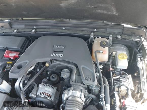 ✅ 2020 Jeep Wrangler Unlimited Sport S • VIN: 1C4HJXDG6LW285952 • Lot: 41666200. Wystawiony na IAAI z przebiegiem 37 089 mil. Bezpłatny archiwum sprzedaży aukcyjnych z USA i szczegółowy raport historii pojazdu na DreamBid. Zdjęcie 10.