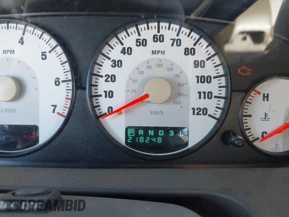 ✅ 2006 Dodge Stratus SXT • VIN: 1B3AL46T76N220477 • Lot: 43574246. Wystawiony na IAAI z przebiegiem 218 248 mil. Bezpłatny archiwum sprzedaży aukcyjnych z USA i szczegółowy raport historii pojazdu na DreamBid. Zdjęcie 7.