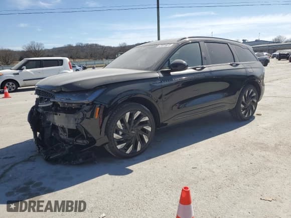 ✅ 2025 Lincoln Nautilus Reserve • VIN: 5LMPJ8K45SJ890155 • Lot: 47013675. Wystawiony na Copart z przebiegiem 1 469 mil. Bezpłatny archiwum sprzedaży aukcyjnych z USA i szczegółowy raport historii pojazdu na DreamBid. Zdjęcie 1.