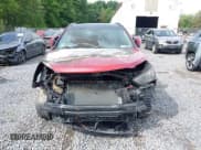 ✅ 2015 Hyundai Santa Fe • VIN: 5XYZUDLB4FG294425 • Lot: 42642628. Listed on IAAI with 89,000 mi. Free auction sales archive from the USA and detailed vehicle history report at DreamBid. Image 6.