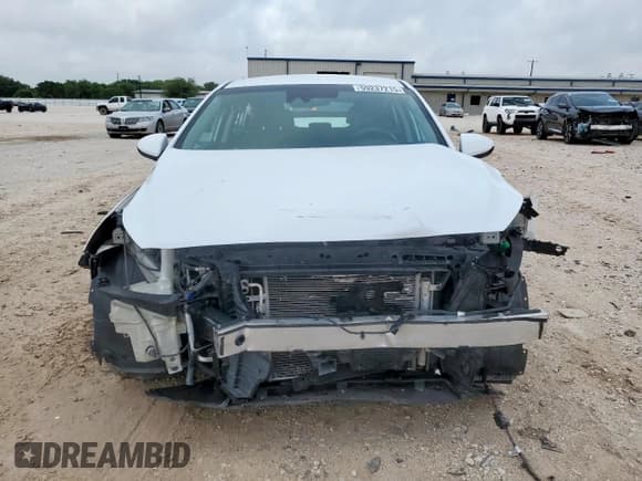 ✅ 2017 Hyundai Ioniq SEL • VIN: KMHC75LC2HU034498 • Lot: 59237215. Listed on Copart with 95,909 mi. Free auction sales archive from the USA and detailed vehicle history report at DreamBid. Image 5.