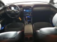 ✅ 2023 Hyundai Tucson N Line • VIN: KM8JF3AE6PU183613 • Lot: 56430675. Wystawiony na Copart z przebiegiem 61 595 mil. Bezpłatny archiwum sprzedaży aukcyjnych z USA i szczegółowy raport historii pojazdu na DreamBid. Zdjęcie 8.