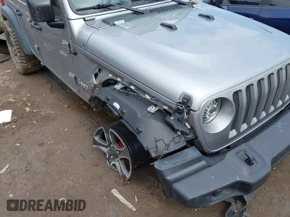 ✅ 2021 Jeep Wrangler Unlimited Sport S • VIN: 1C4HJXDGXMW523092 • Лот: 42214857. Опубликован ранее на IAAI с пробегом 76 169 миль. Бесплатный доступ к архиву аукционных продаж из США и подробный отчёт об истории автомобиля на DreamBid. Изображение 6.