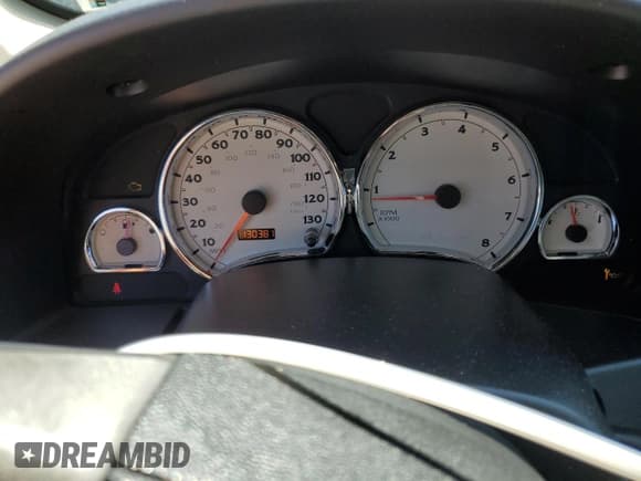 ✅ 2005 Saturn VUE • VIN: 5GZCZ63405S858969 • Lot: 47290685. Wystawiony na Copart z przebiegiem 130 381 mil. Bezpłatny archiwum sprzedaży aukcyjnych z USA i szczegółowy raport historii pojazdu na DreamBid. Zdjęcie 9.