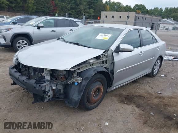 2012 Toyota Camry XLE с VIN 4T1BD1FK4CU061470, выставлен на аукционе IAAI как лот 43270874 с пробегом 307 281 миль миль и . История ставок и продаж доступна на DreamBid. Изображение 18.