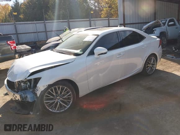 ✅ 2014 Lexus IS 250 • VIN: JTHBF1D26E5030959 • Лот: 43639407. Опубликован ранее на IAAI с пробегом 55 384 миль. Бесплатный доступ к архиву аукционных продаж из США и подробный отчёт об истории автомобиля на DreamBid. Изображение 17.