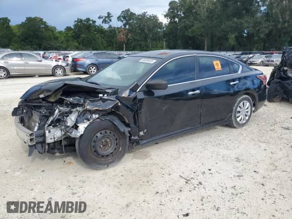 2015 Nissan Altima S with VIN 1N4AL3AP5FC226637, listed as a Copart auction lot 84176585 with 184,690 mi miles and Non repairable. Bid and sale history available at DreamBid. Image 1.