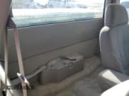 ✅ 2003 GMC Sonoma SLS • VIN: 1GTCS19HX38248963 • Lot: 43984555. Wystawiony na Copart z przebiegiem 182 713 mil. Bezpłatny archiwum sprzedaży aukcyjnych z USA i szczegółowy raport historii pojazdu na DreamBid. Zdjęcie 10.