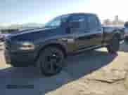 2021 Ram 1500 Warlock z VIN 1C6RR6GT3MS578319, wystawiony jako Copart lot #90130325 z przebiegiem 32 321 mil mil oraz Czysty tytuł • Clean title. Historia ofert i sprzedaży dostępna na DreamBid. Obrazek 1.